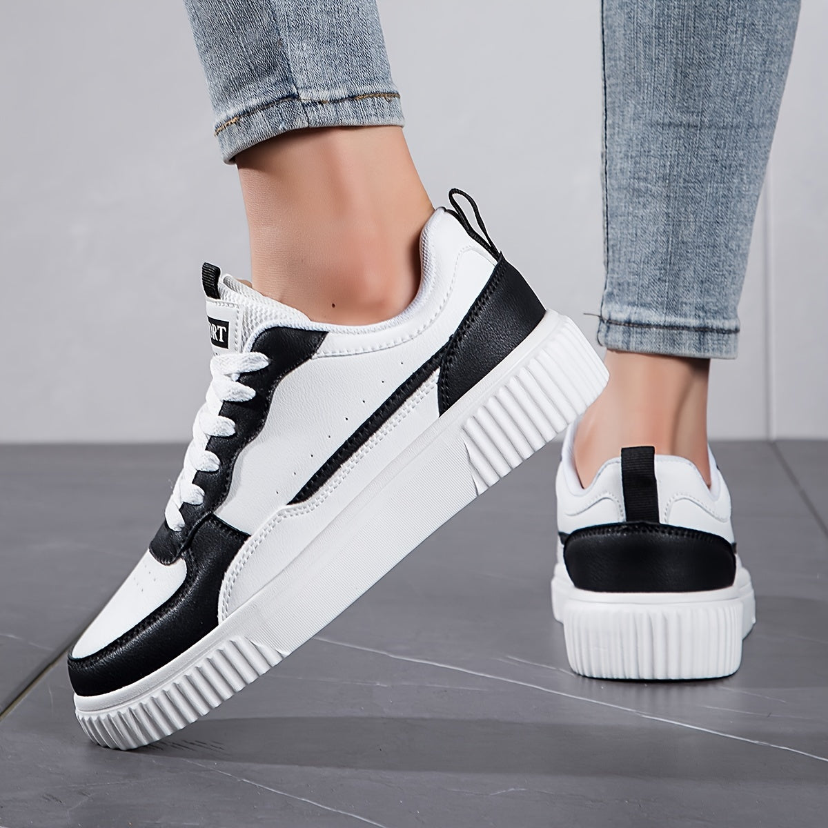 Heighten Skate Shoes Faux Leather Casual Sneakers