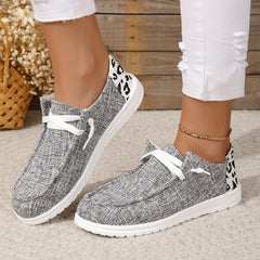 Leopard Print Canvas Low Top Sneakers Lightweight Lace Up Outdoor Shoes