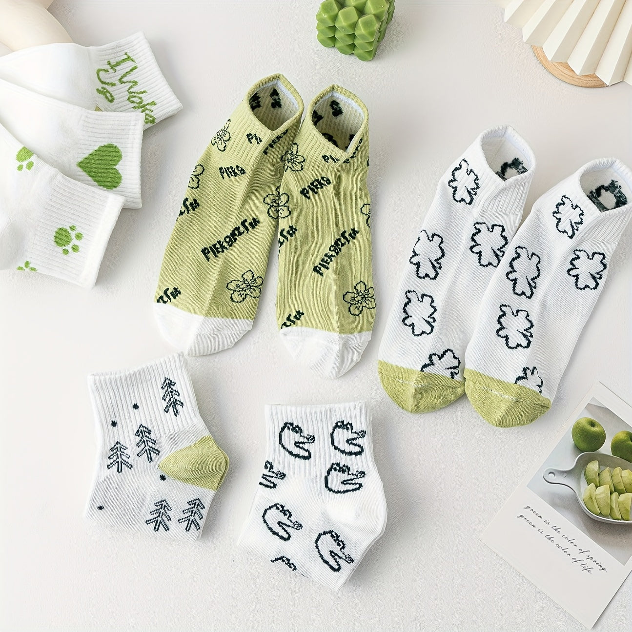 7 Pairs Cartoon Print Socks Women's Crew Stockings Hosiery