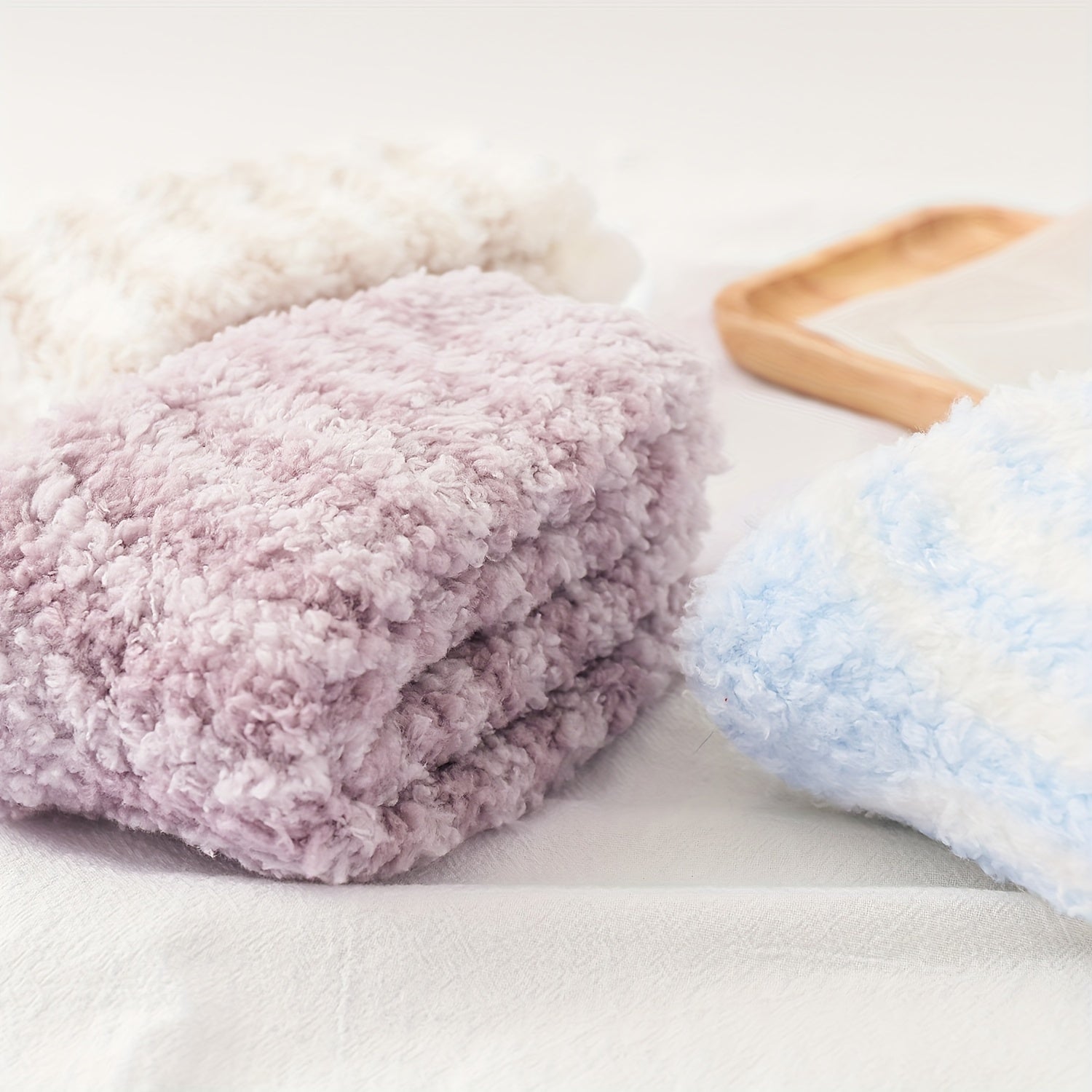 3 Pairs 5 Pairs Plus Size Striped Pattern Soft Fuzzy Socks Set Women's Plush War