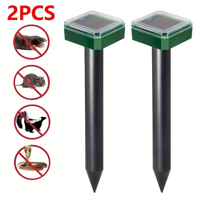 2pcs Solar Powered Rat Repellent Outdoor Ultrasonic Animal Repellent