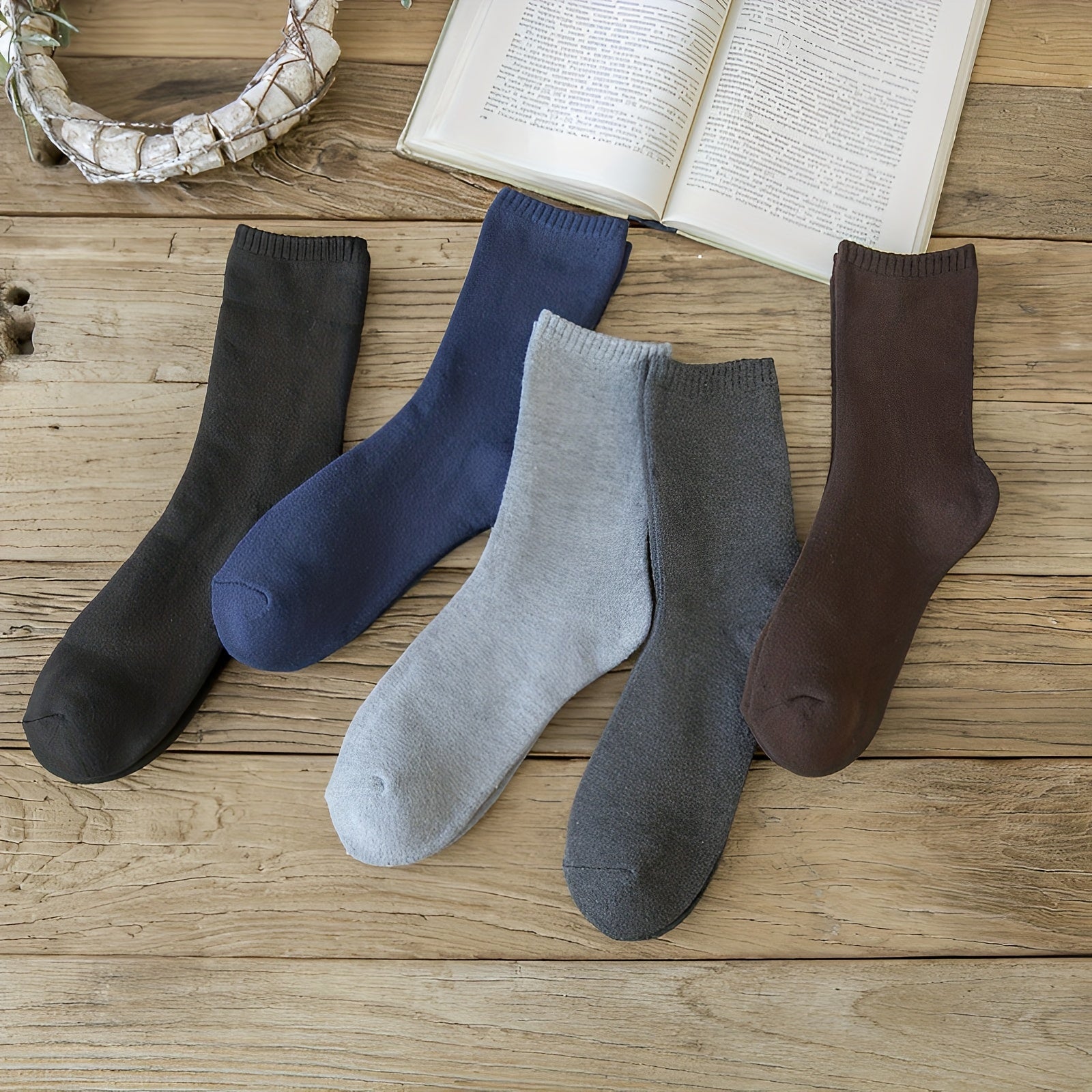 Men's Casual Solid Socks Thickened Warm Socks for Autumn & Winter