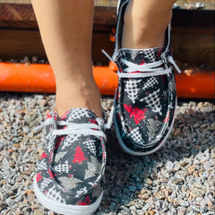 Women's Christmas Plaid Tree Print Skateboard Shoes Lightweight Low Top