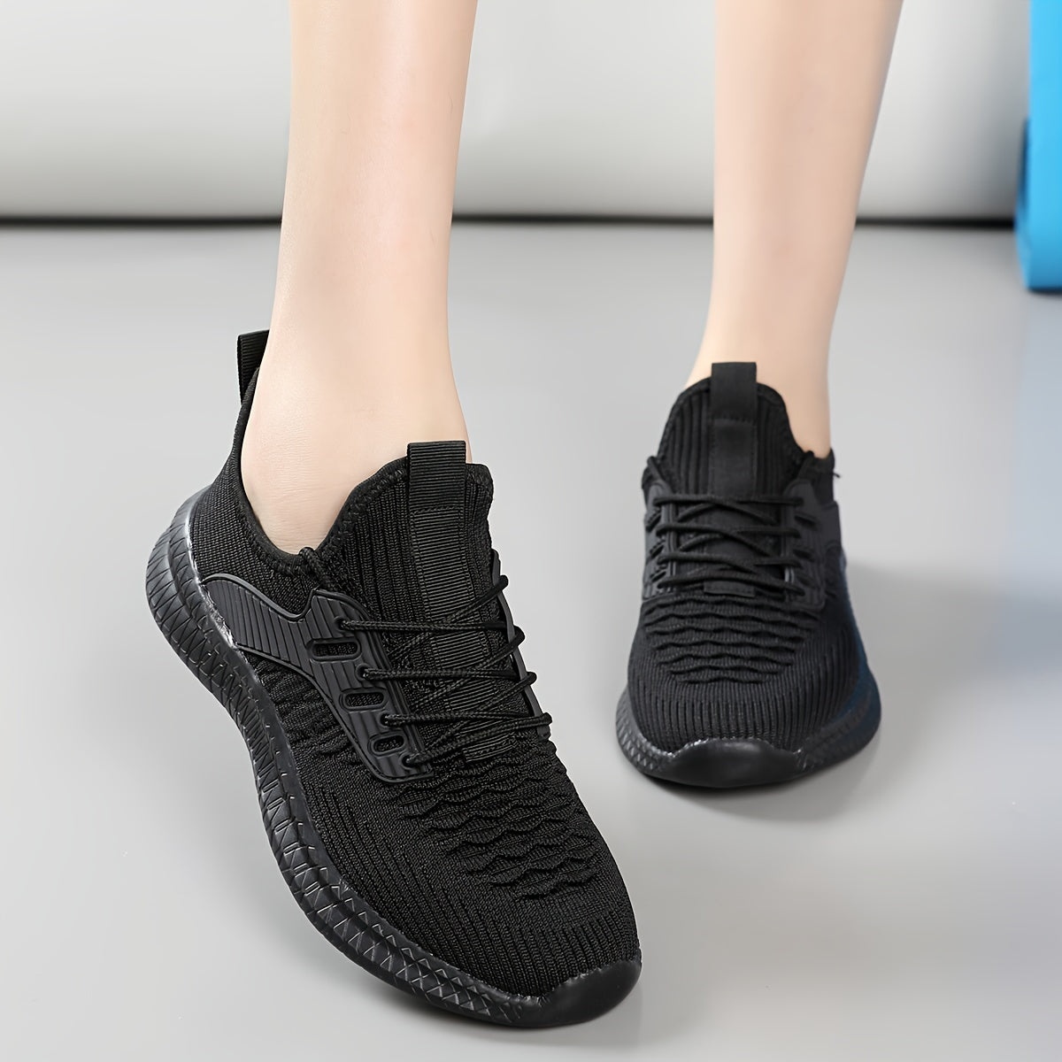 Mesh Breathable Low Top Sneakers for Women