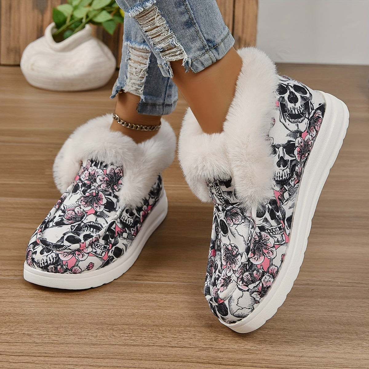 Skull Print Plush Lined Snow Boots High Top Warm Loafers