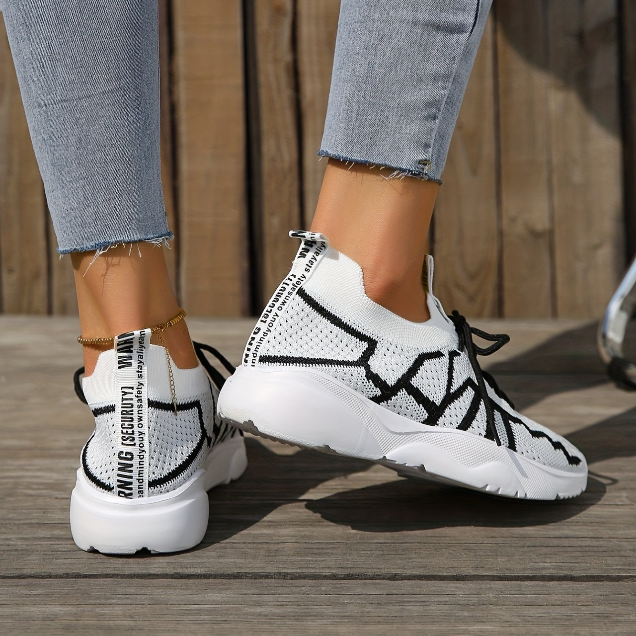 Women's Breathable Knit Flat Lace Up Running Shoes Lightweight Casual Sneakers
