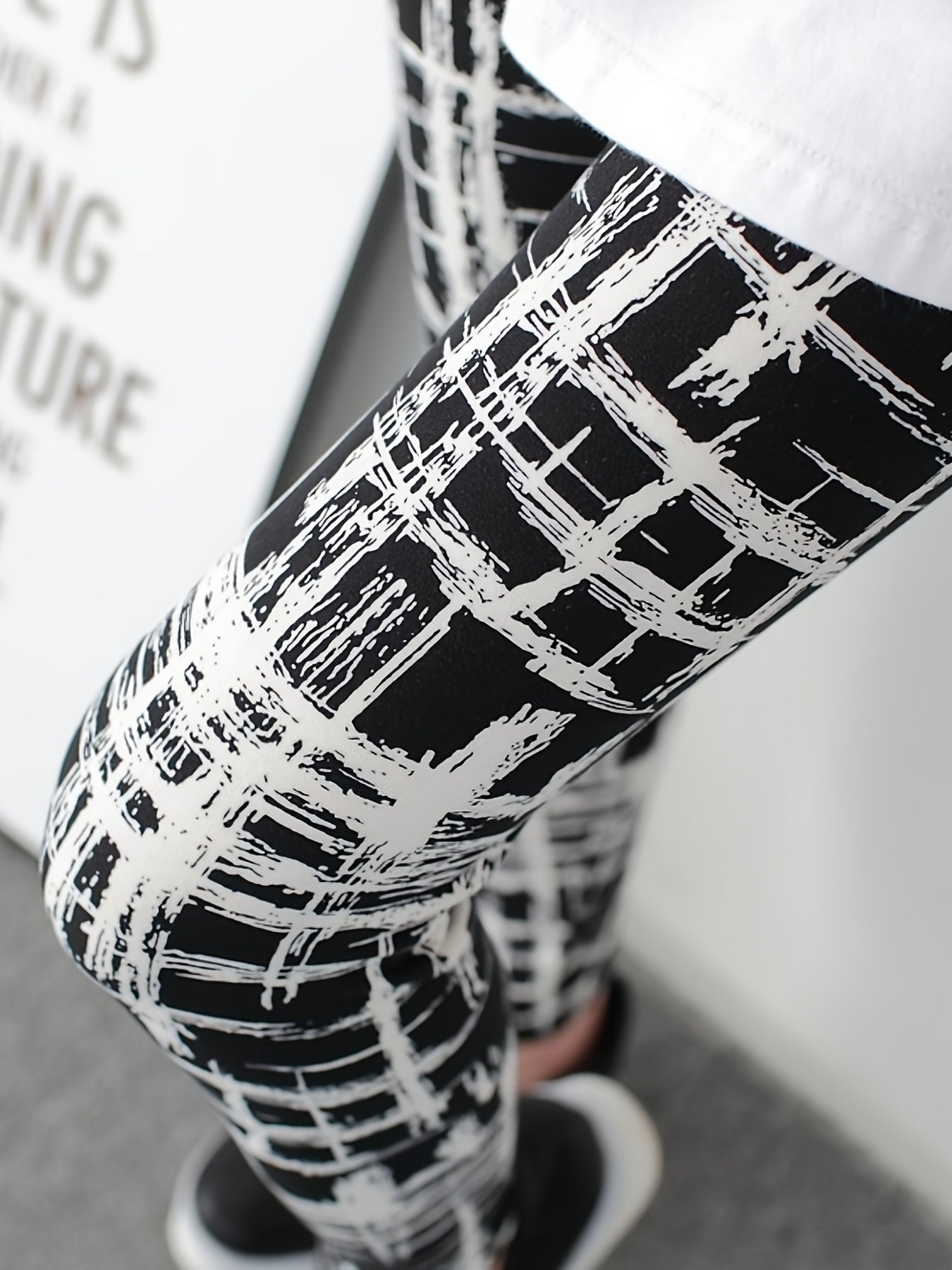 Plaid Printed Yoga Cropped Pants High Waist Stretchy Workout Outwear Pants Women