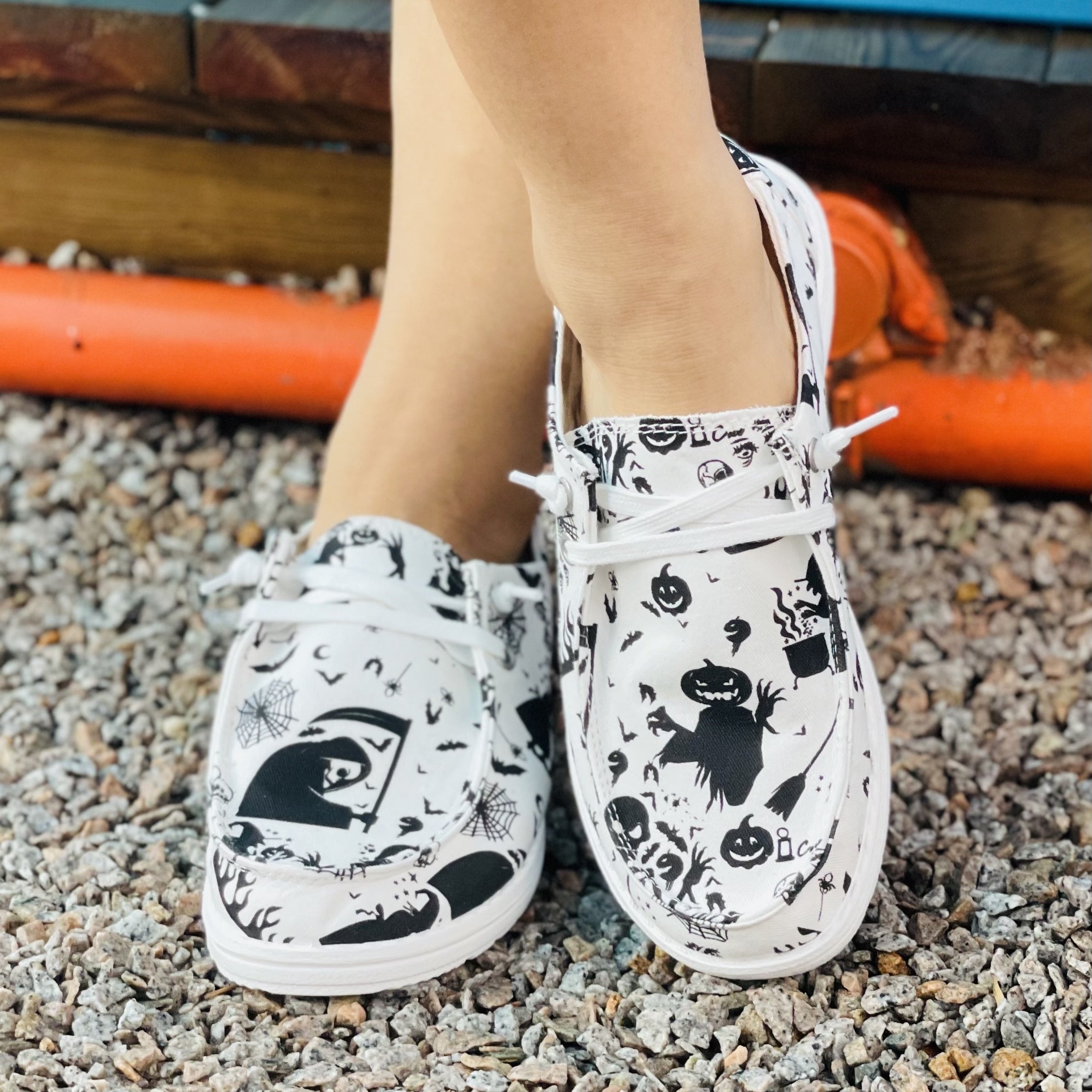 Women's Halloween Print Canvas Shoes Casual Lace Up Outdoor Shoes