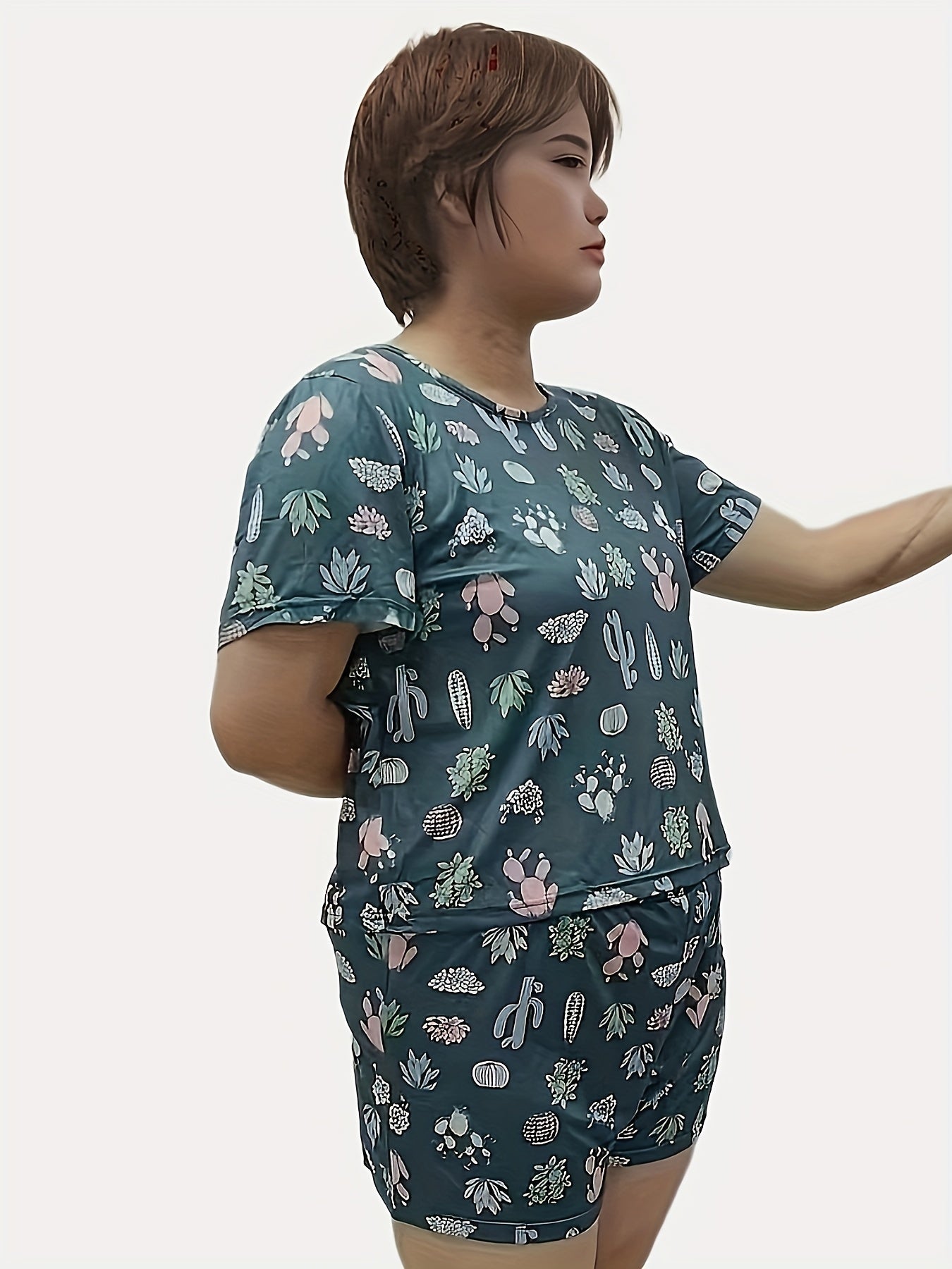 Cactus Print Plus Size Pajama Set - Short Sleeve Top & Shorts