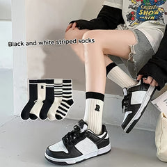5pairs Combed Letter Big R College Style Sports Socks Women's Socks
