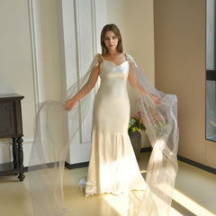 Lace Appliqu Bridal Veil with Pearls