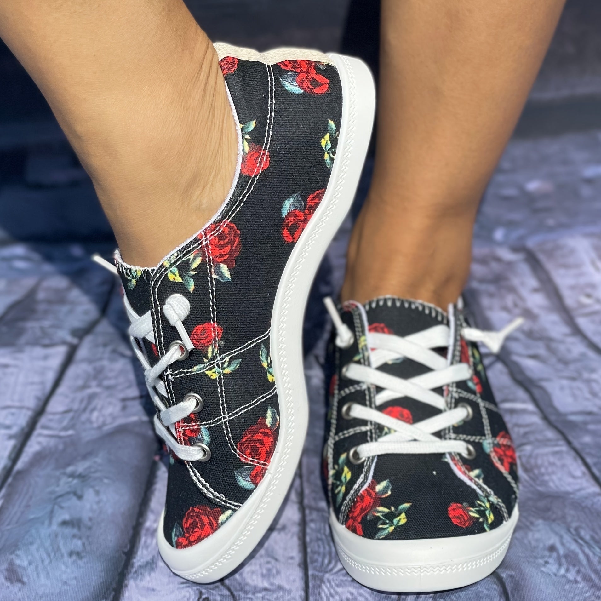 Red Rose Skateboard Shoes for Women Lightweight Casual Slip On Shoes