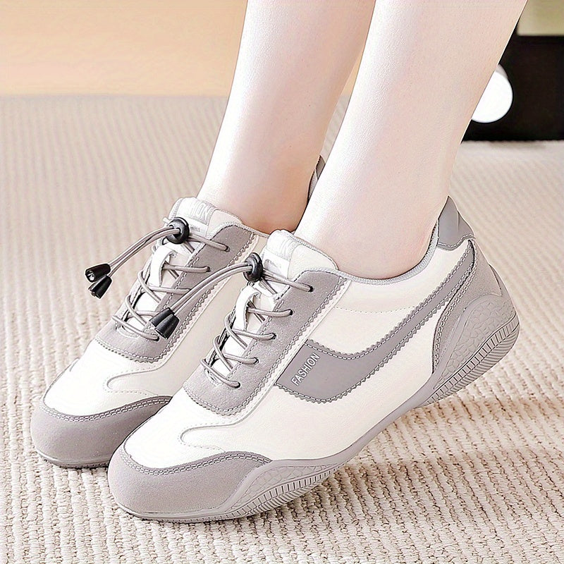 Women's Lightweight Colorblock Flat Sneakers