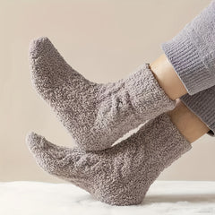 Men's Warm Crew Socks Thick Fluffy Sweat Wicking Winter Socks