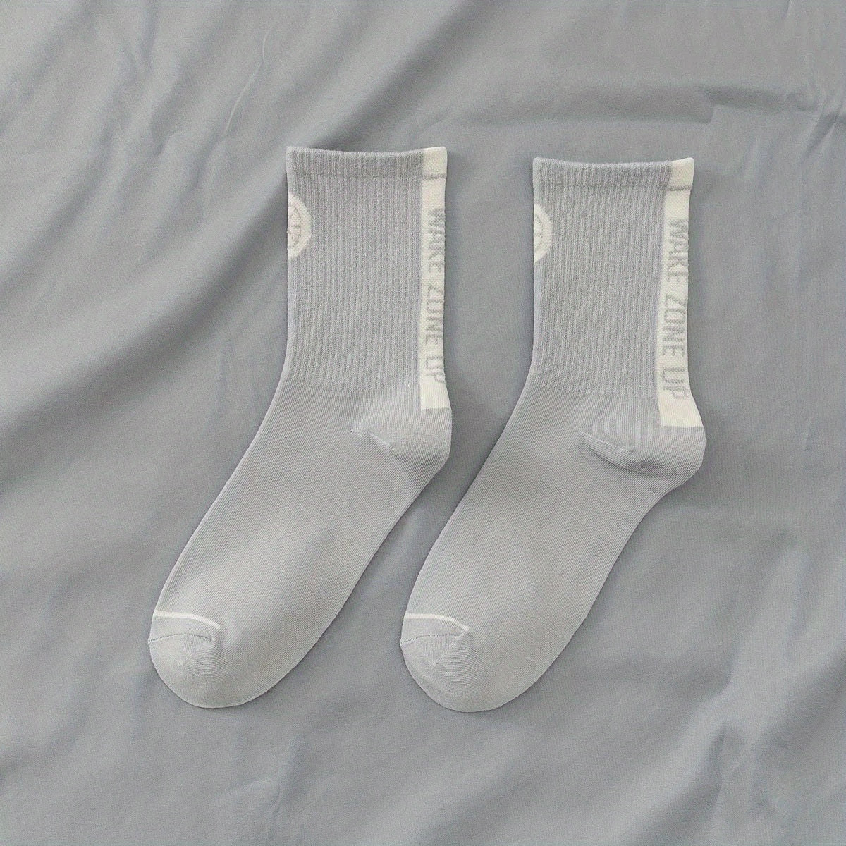 Letter Print Sports Socks Crew Street Socks