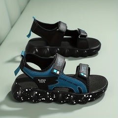 Boys' Non Slip Outdoor Sandals with Fastener for Spring and Summer