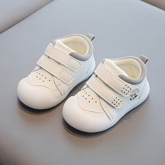 Baby Girl's Animal & Polka Dots Print Shoes With Hood Loop