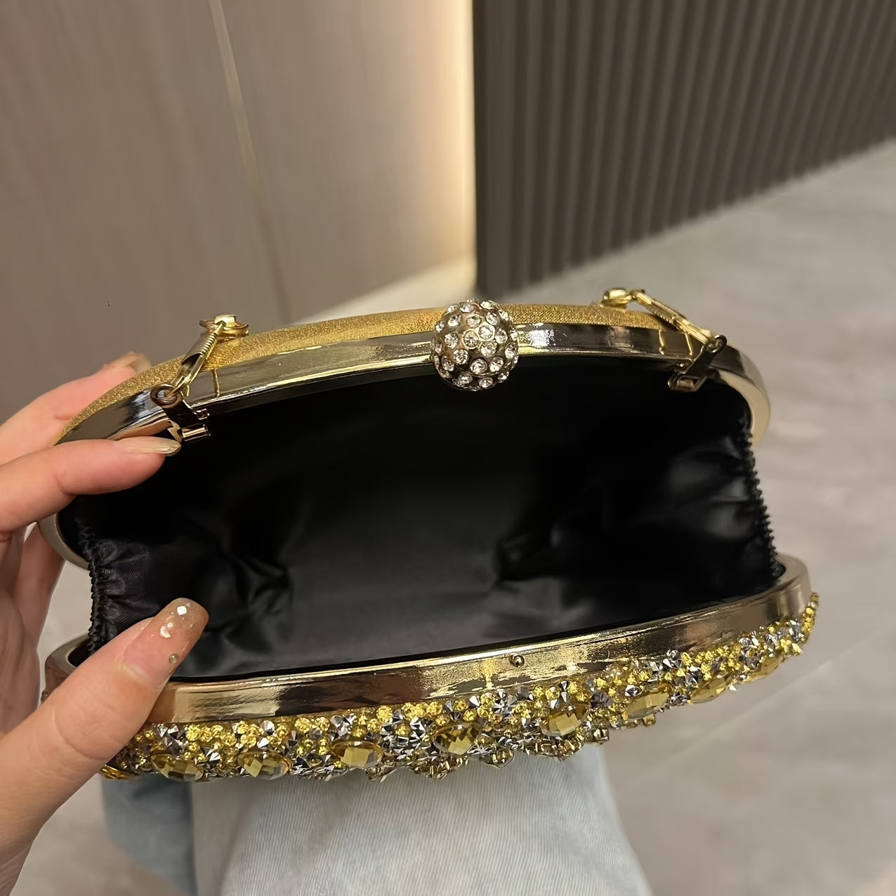 Diamond Women's Evening Bag Wedding Crystal Phone Bag