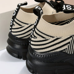 Women's Shockproof Running Shoes Lightweight Breathable Woven Sneakers