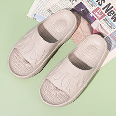 Men's Flame Pattern Cloud Slides Slippers Lightweight Non Slip Shoes