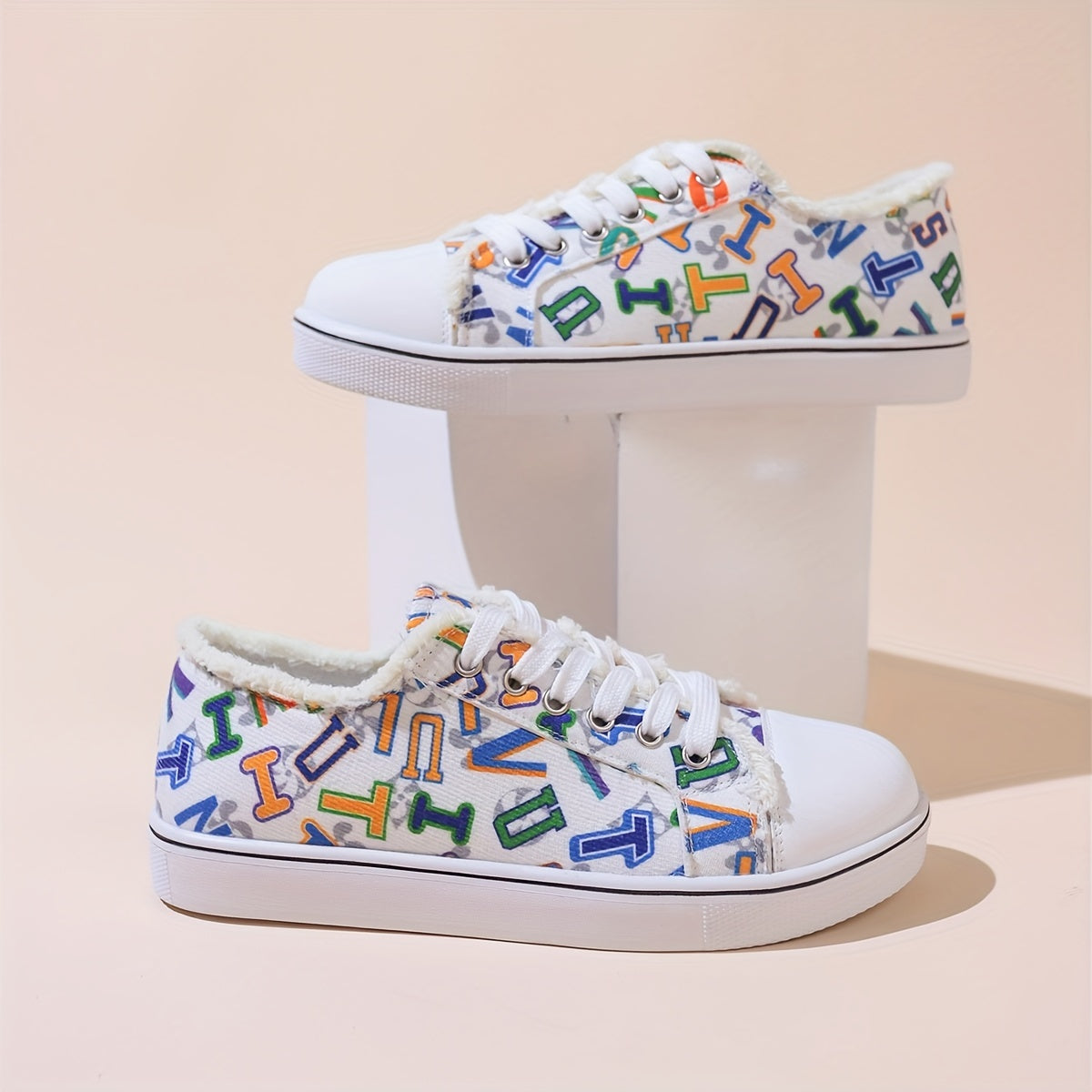 Women's Letter Graphic Canvas Sneakers Low Top Casual Shoes