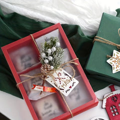 Natural Pine Cones Christmas Accessories Pack