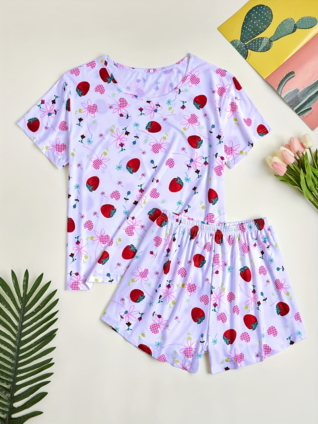 Strawberry Print Pajama Set Short Sleeve Top & Shorts Two Piece Set