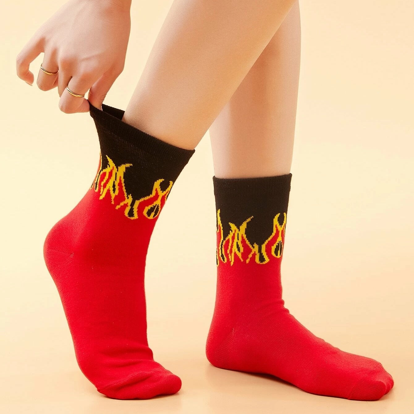Flame Print Mid Tube Socks for Sports Skateboard Women