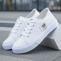 Women's Lace Up Canvas Low Top Sneakers