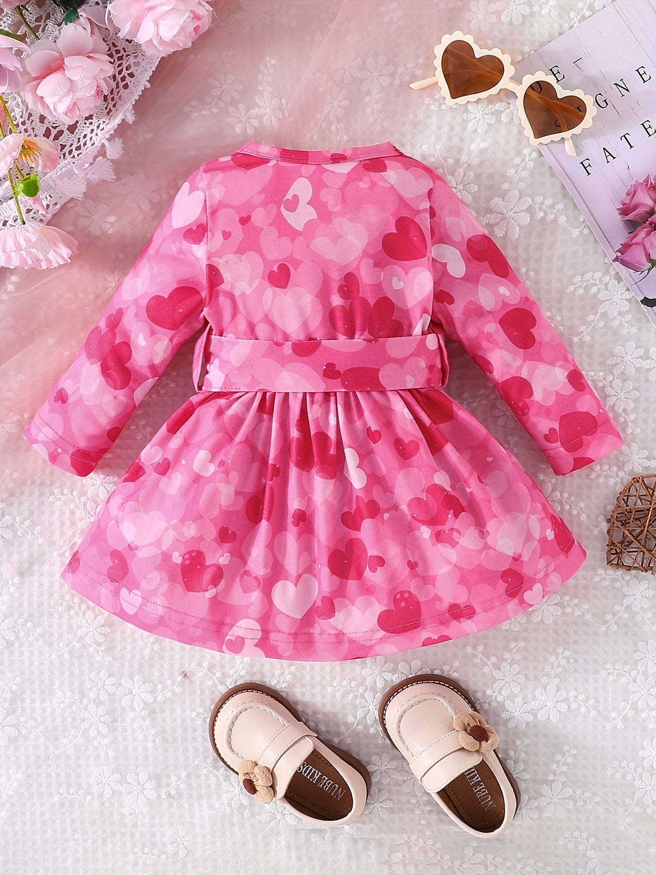Baby Girls Cartoon Heart Print Long Sleeve Pleated Dress For Spring And Autumn