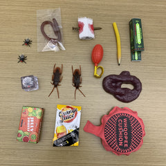 Prank Toys Set - Centipede Giant Spider Finger Ear Fly Gum Fart Mat