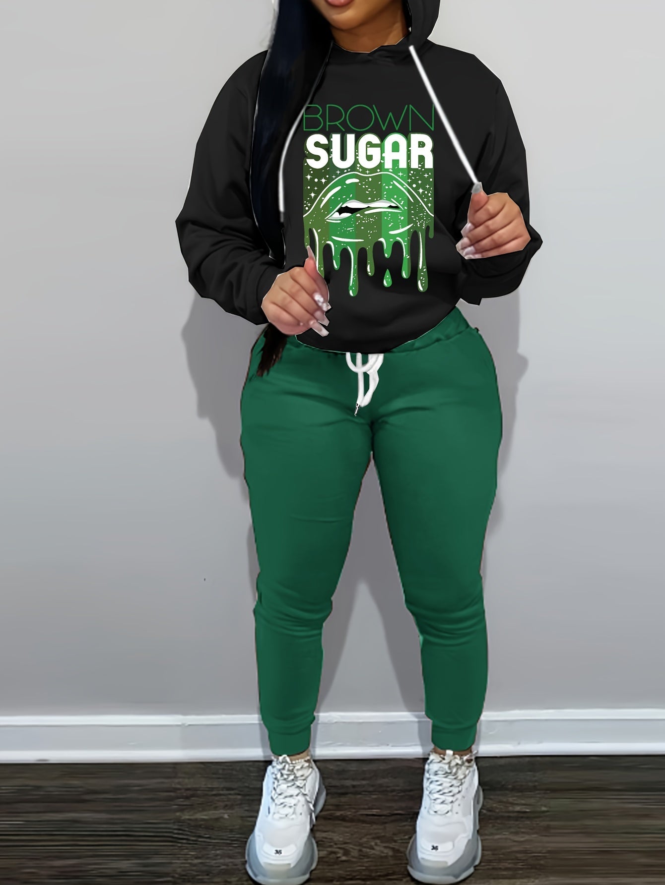 Women's Plus Lip & Letter Print Hoodie & Joggers Set
