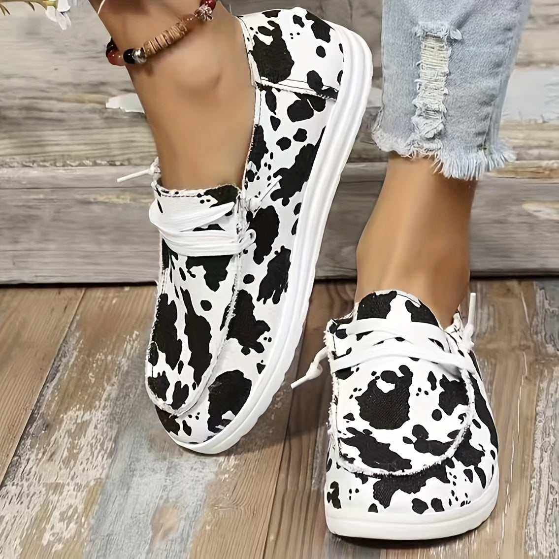 Women's Flower & Cow Pattern Canvas Loafers Lightweight Slip on Shoes