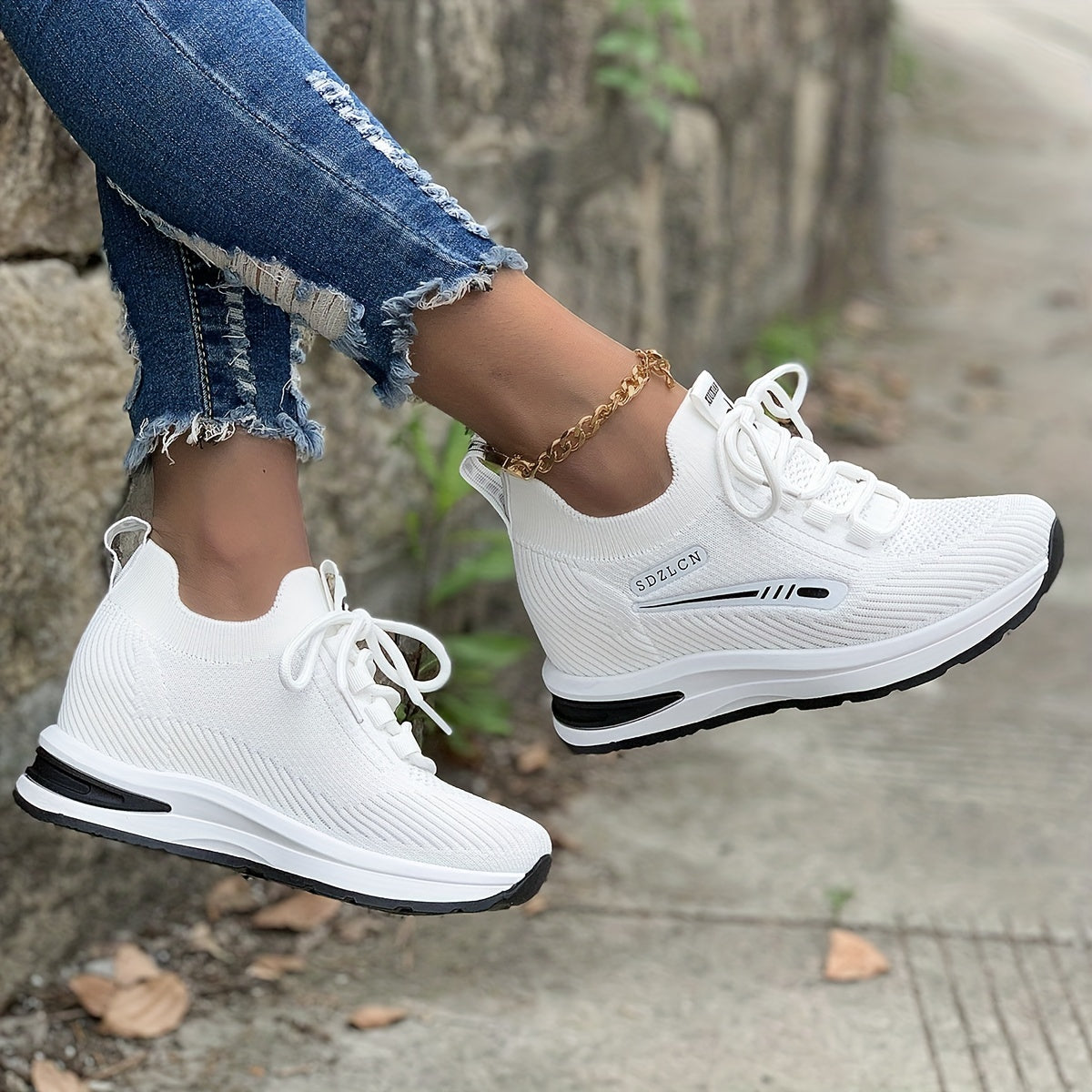 Women's Platform Sneakers Breathable Lace Up Low Elastic Shoes