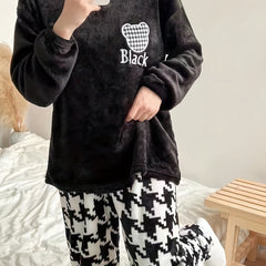 Plaid Thermal Loungewear Pajamas Set Long Sleeve Pullover Tops & Pants