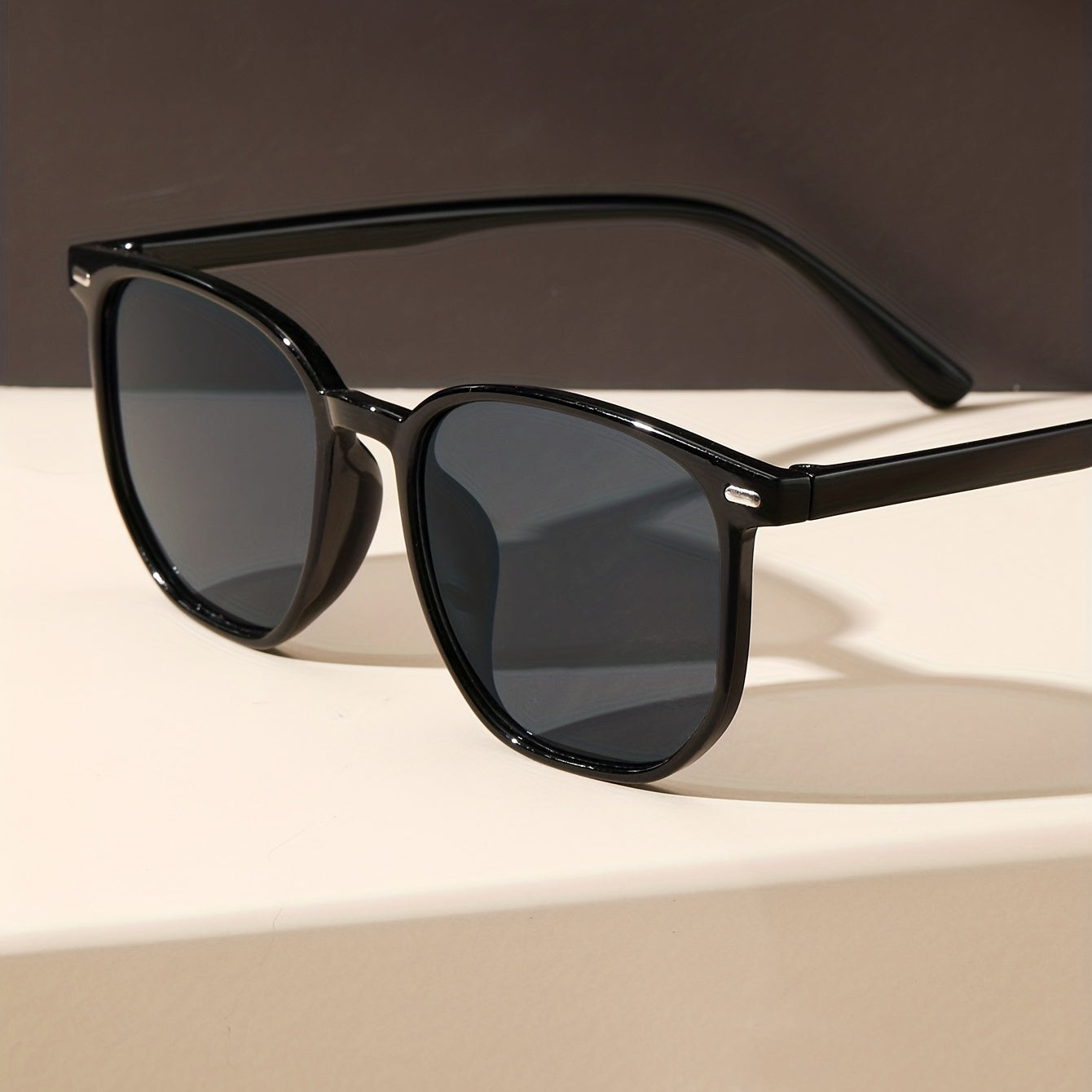 Square Sunglasses Casual Anti Glare UV400