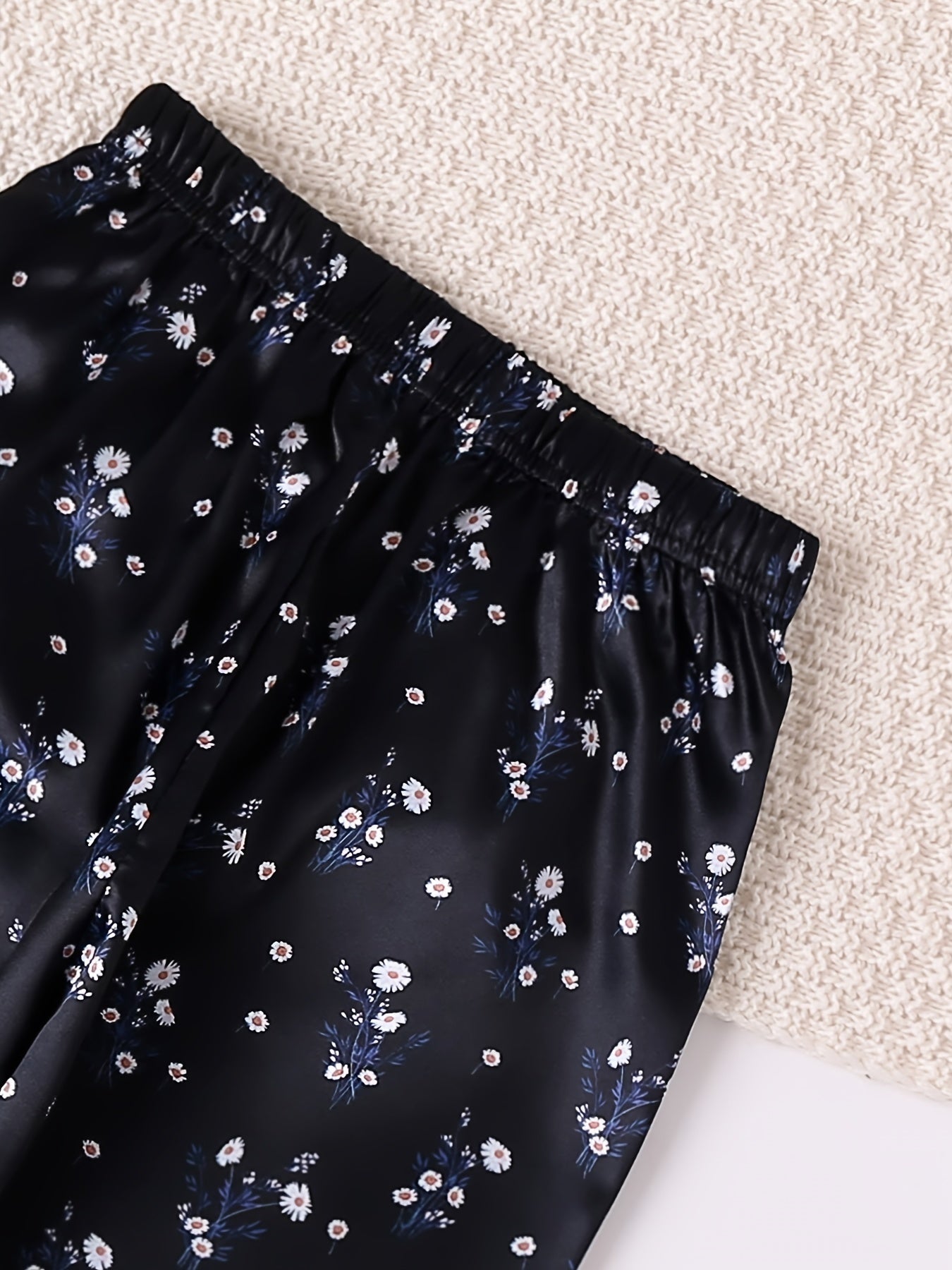 2pcs Girls Floral Print Short Sleeve T shirt And Elastic Waist Pants Pajama Set