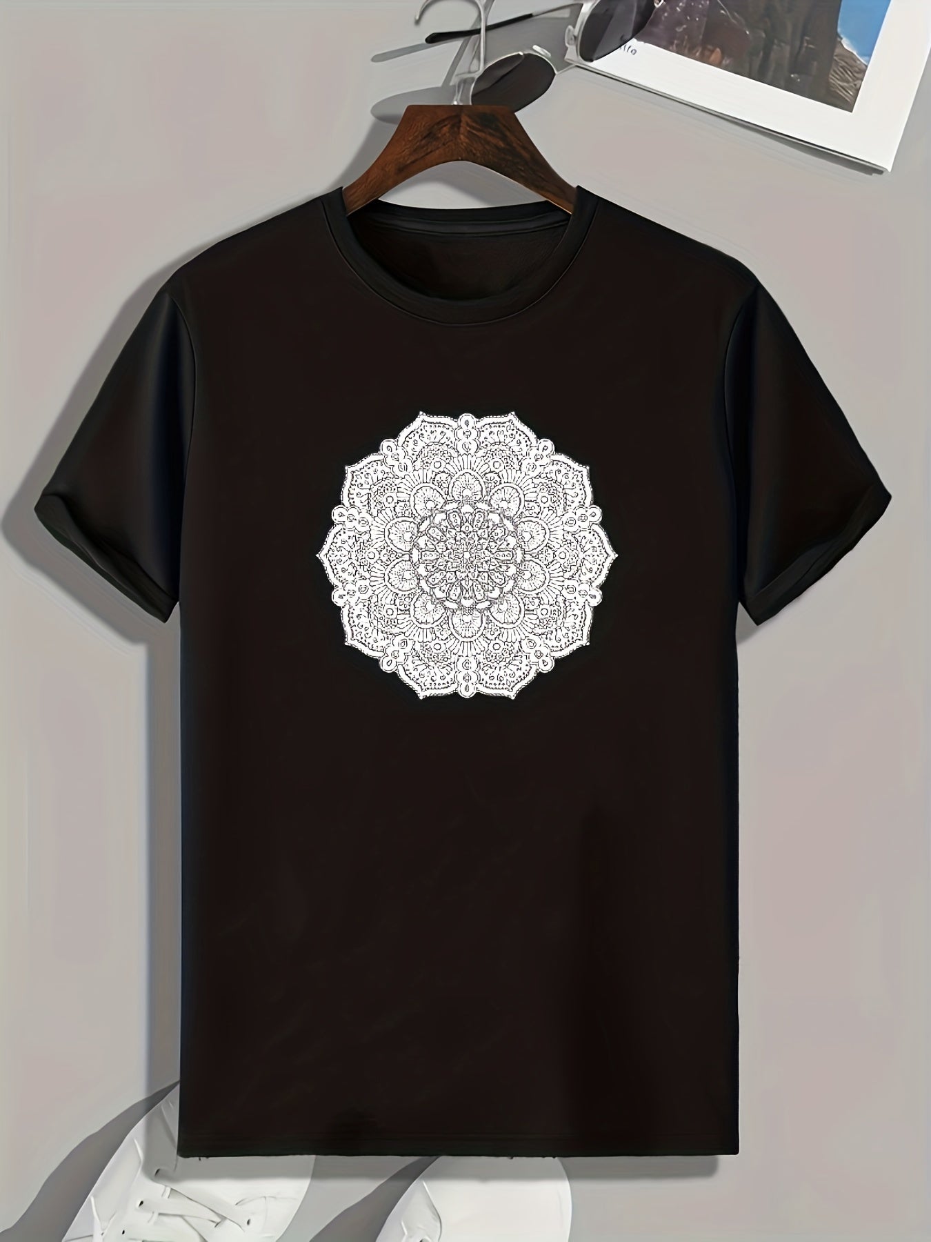 Flower Print Men's Graphic Tee for Summer