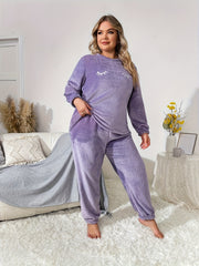 Women's Plus Eyelash Embroidered Flannel Top & Joggers Pajama Set