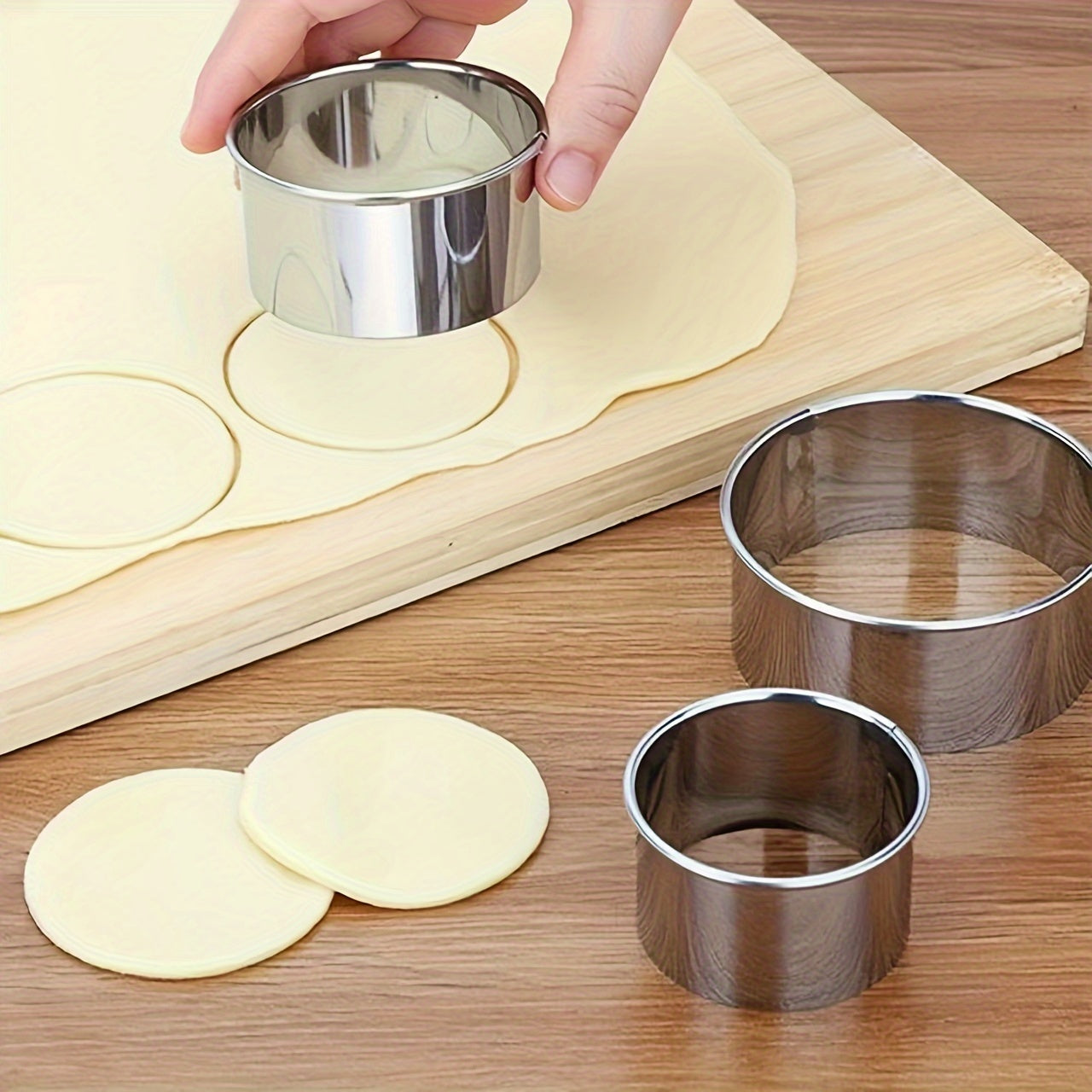 5pcs Stainless Steel Biscuit Pastry Dough Cutter Fondant Mold Cookie Maker