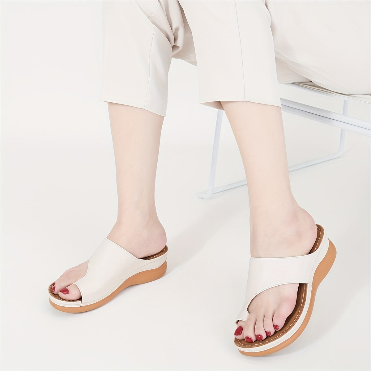 Non Slip Massage Sports Sandals Arch Support Outdoor Slippers