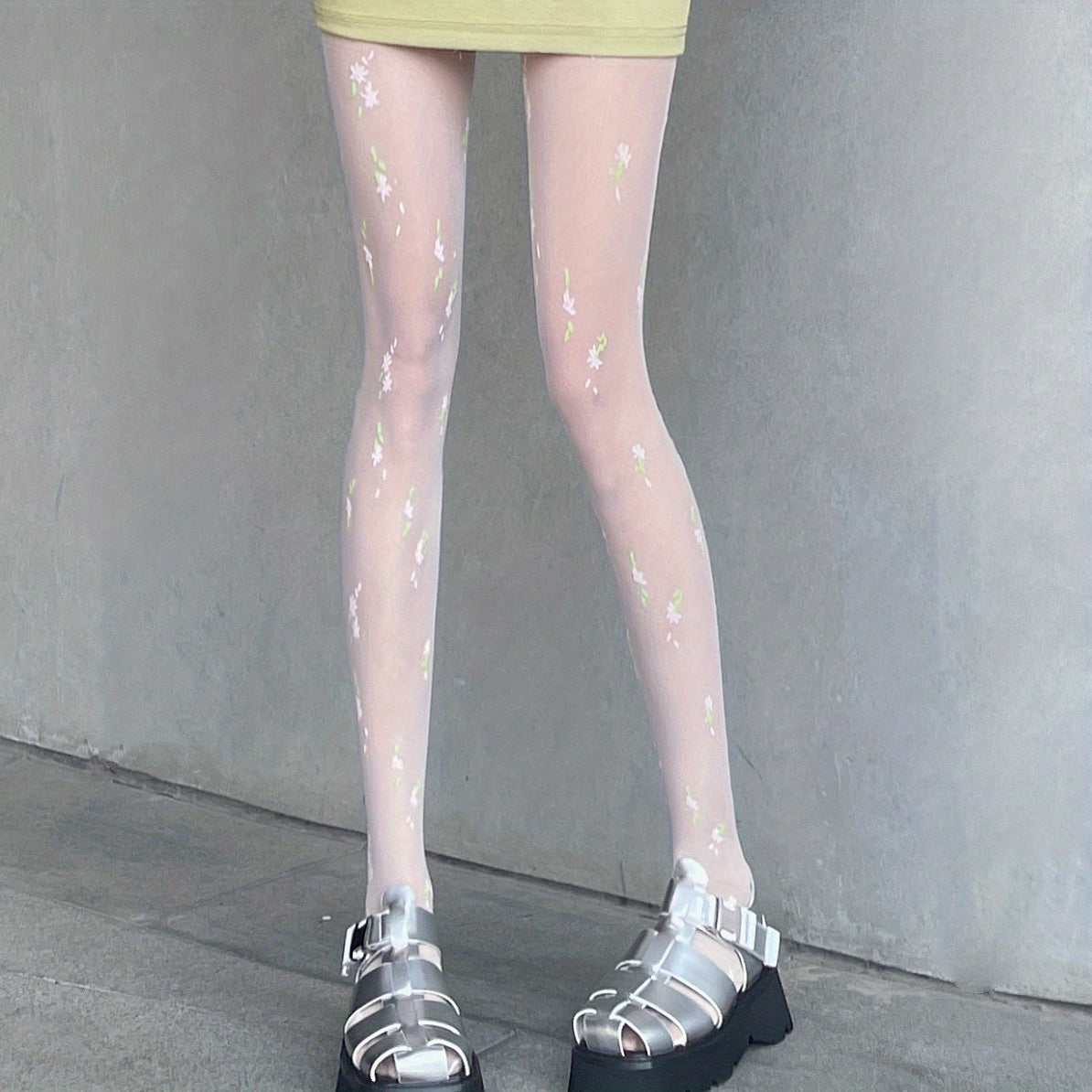 Floral Print High Waist Sheer Slim Pantyhose