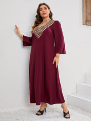 Solid Applique Long Sleeve V Neck Maxi Dress