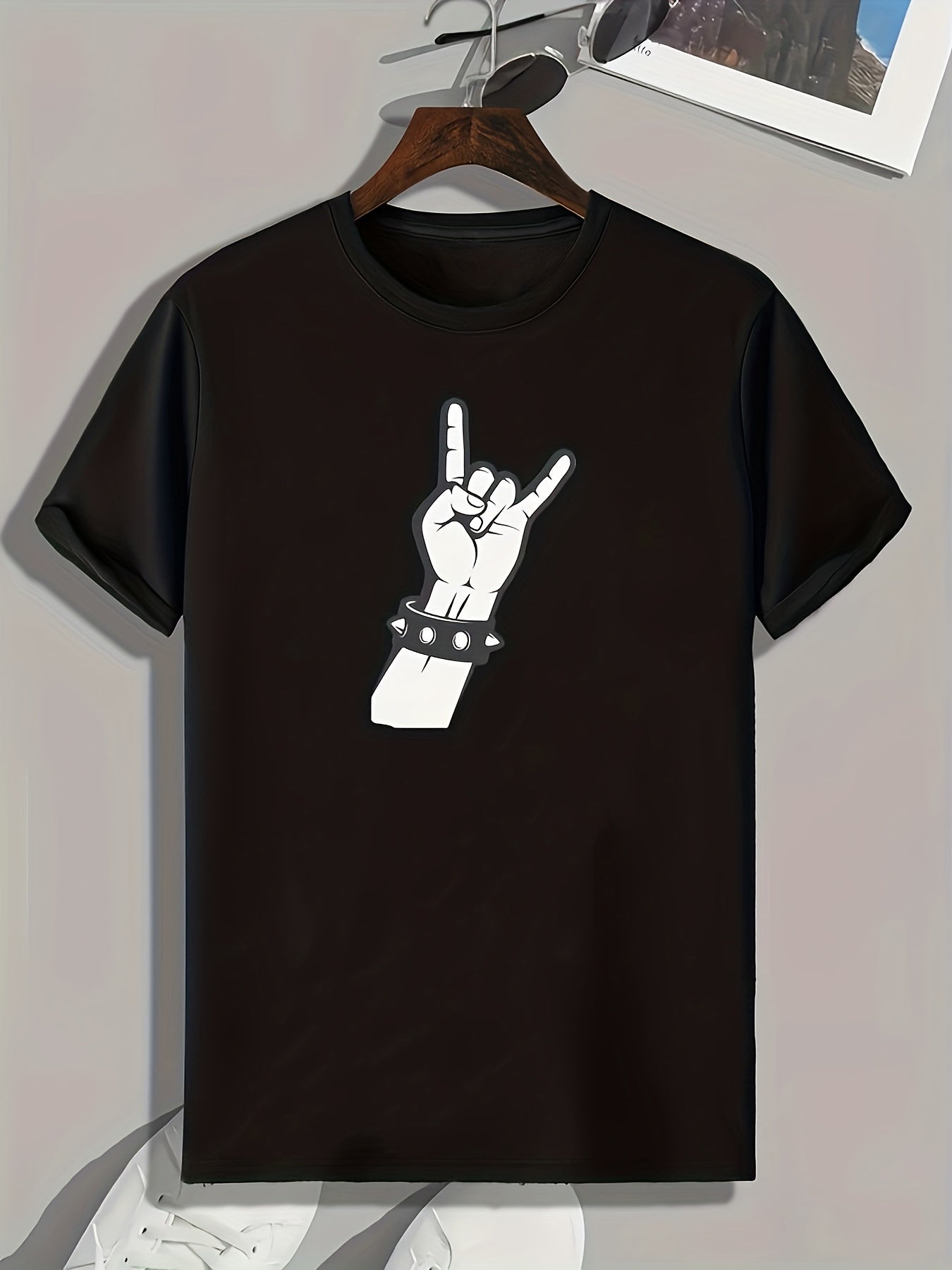 Rock Gesture Print Men's Sports T-shirt Graphic Tee