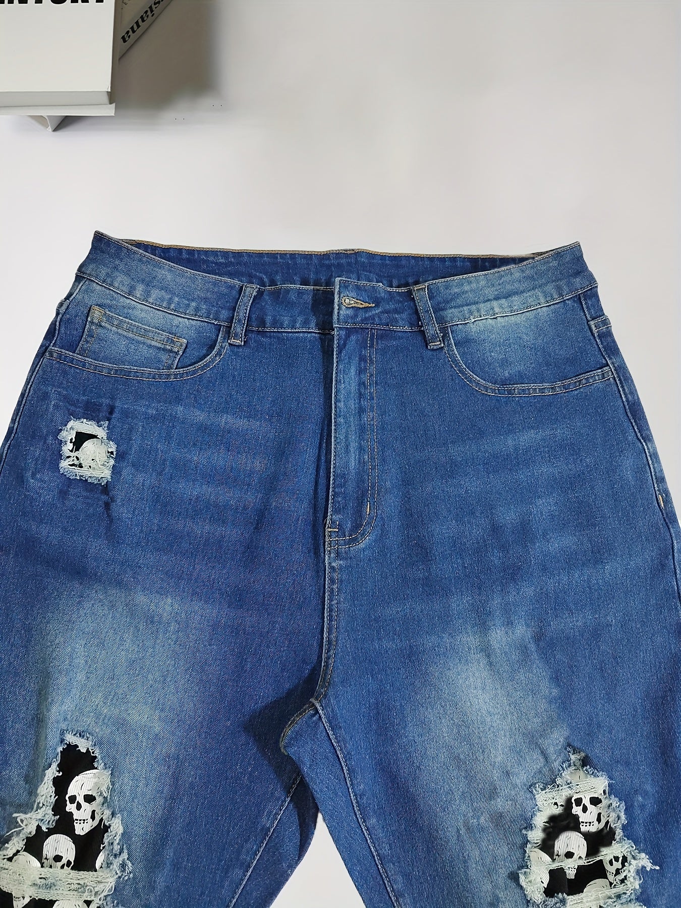 Women's Plus Size Skull Print Ripped Skinny Jeans
