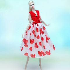 Stylish Ballet Dress Outfit for Dolls - Perfect Gift for Girls