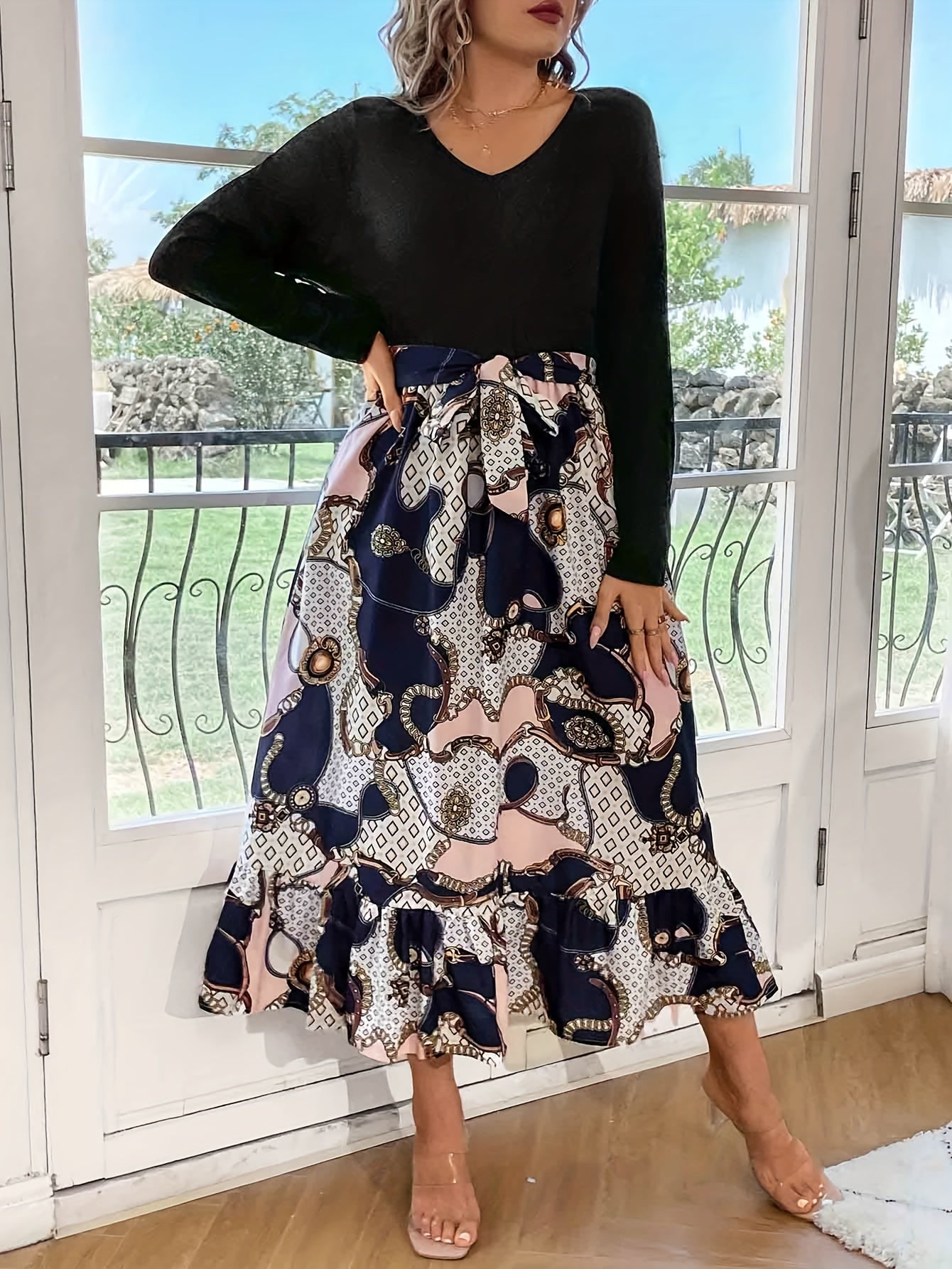 Colorblock Geometri & Chain Print Long Sleeve V Neck Dress
