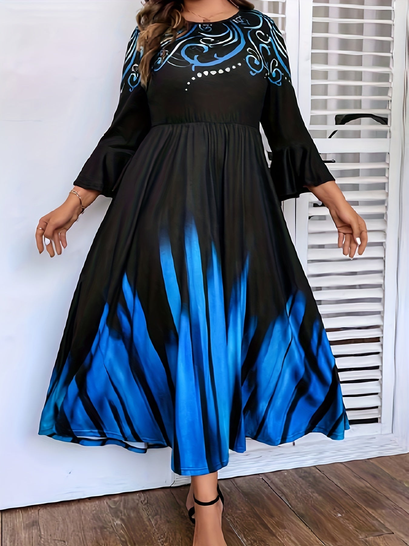 Colorblock Ombre Print Bell Sleeve Round Neck Dress