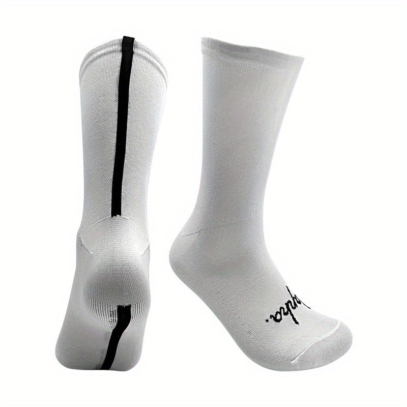 Breathable Comfortable Mid Calf Socks for Cycling Running