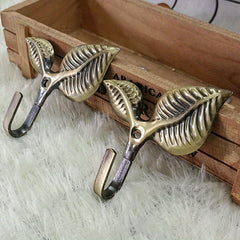 2pcs Metal Curtain Holdbacks Wall Tieback Hangers Home Decor